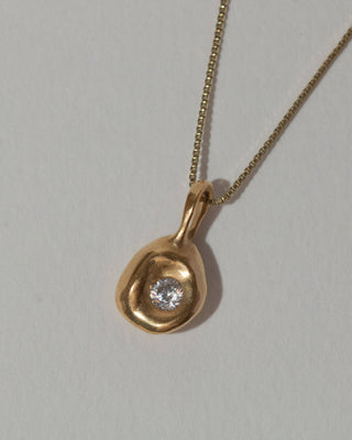 Pebble Necklace: Clear
