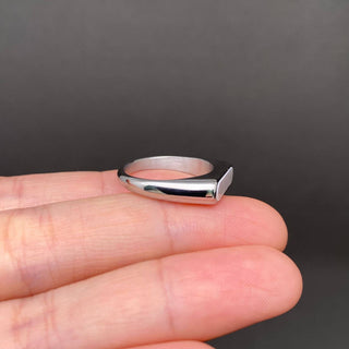 Sideways Shell Inlay 18K Gold-Plated Ring - Golden