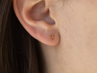 Twinkle Stud Earrings - Gold