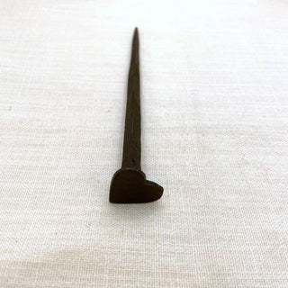 Handforged Lg Heart Nail
