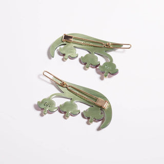 Bleeding Heart Barrette Set