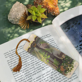 Woodland Heart Wood Bookmark with Tassel