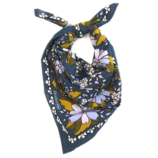 Chicory Bandana No. 129