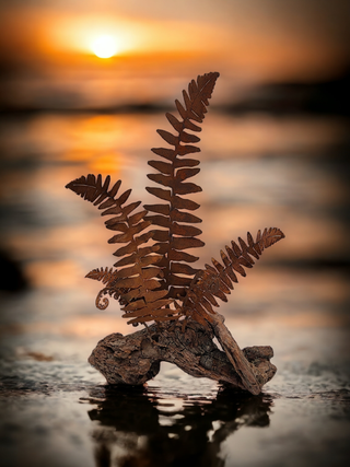 Small Fern Leaf Tab - Metal Silhouette Garden Yard Home Art