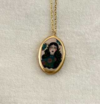 Delicate Vintage Style Brass Pendant Necklace
