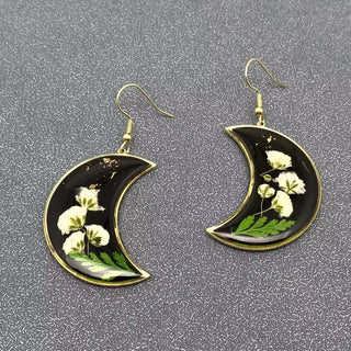 Dried Flower Moon Earrings with Baby’s Breath & Fern
