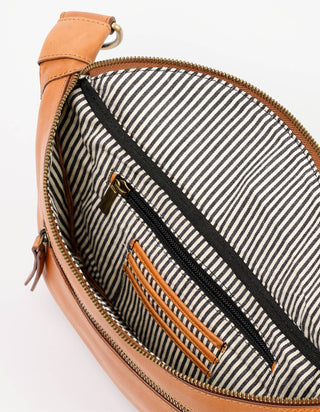 Drew Bum Bag - Wild Oak Soft Grain