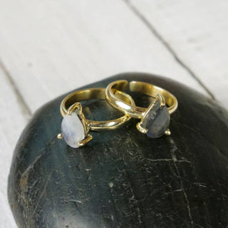 Labradorite Brass Tear Drop Prong Ring