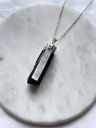 Indie South | Protection Necklace | Tourmaline - Selenite - Kyanite