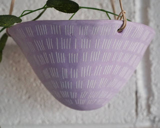 Half Light Honey | Dash Hanging Planter in Purple & White